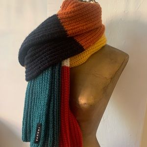 TROUVÉ Block Pattern Scarf